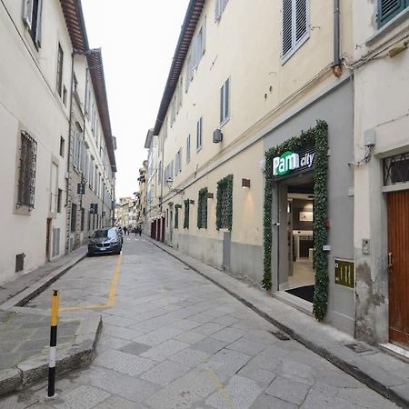 Apartamento Keys Of Italy - Sgiuseppe 18 - Monolocale Intimo E Conveniente A Santa Croce Florencia Exterior foto